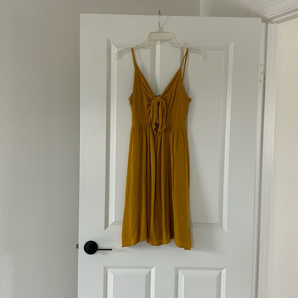 Leith (Small) adjustable tie front summer dress